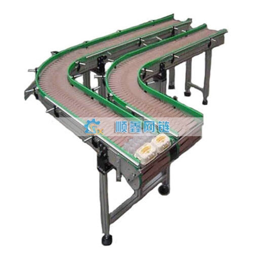 礦泉水、飲料鏈板輸送機(jī)